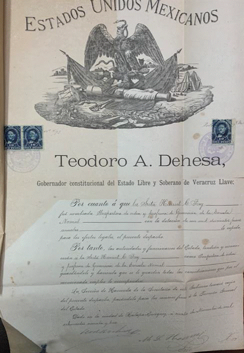 
						Nombramiento de la profesora Fay
					