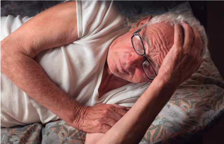 La importancia de dormir bien en las personas mayores